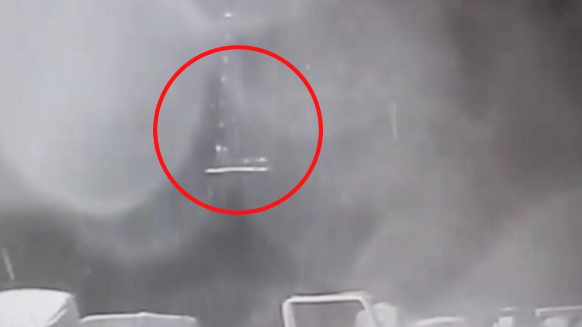 video momentul in care iahtul bayesian al miliardarului disparut mike lynch este inghitit de furtuna