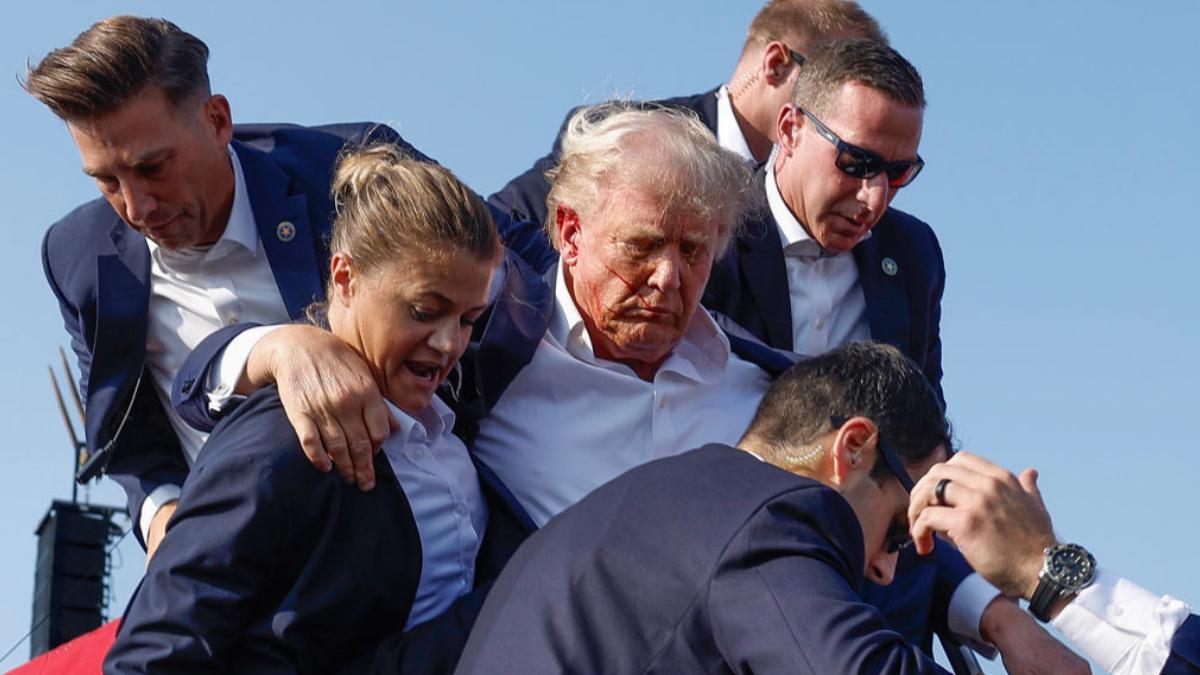 mai multi agenti ai secret service au fost trimisi in concediu administrativ dupa tentativa de asasinat asupra lui trump