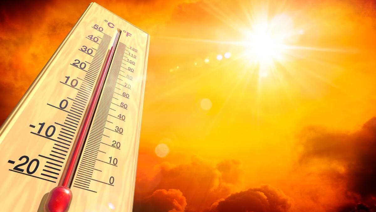 Valul de căldură extremă se prelungeşte. Doar trei judeţe din ţară nu sunt sub avertizarea de caniculă