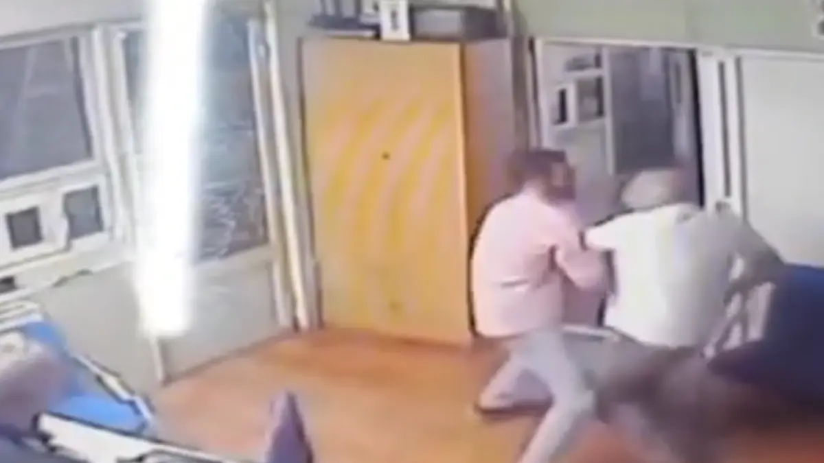 scene de film mafiot intr un service auto langa capitala patronul a fost amenintat cu pistolul de un client imaginile au fost filmate