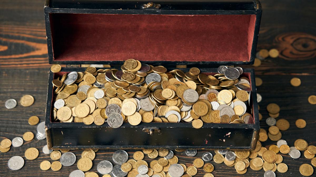 un magnat danez a interzis prin testament ca monedele sale sa fie vandute timp de 100 de ani familia a aflat acum cat valoreaza