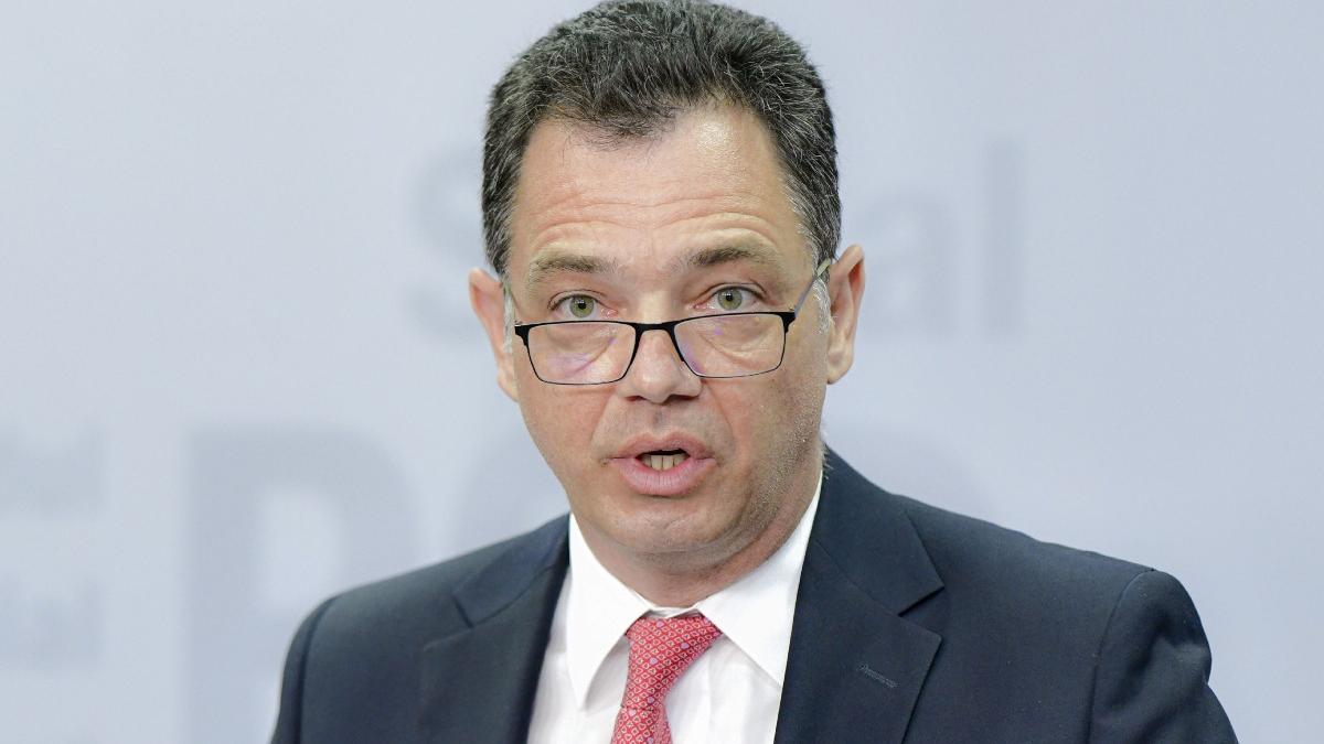 radu oprea a explicat de ce povestea turismului de litoral in romania a fost stricata