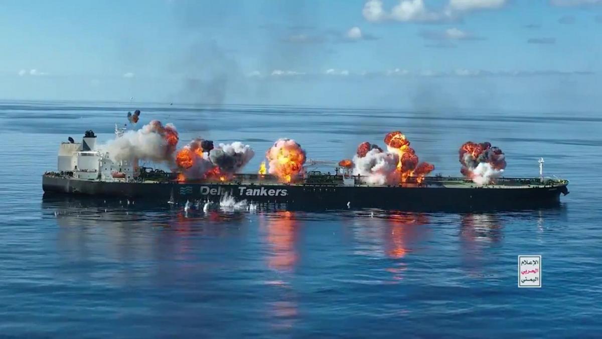 cum arata bomba cu ceas din marea rosie fortele militare ale ue incearca sa ajunga la petrolierul distrus de houthi