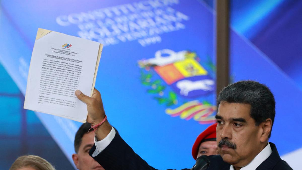 nicolas maduro a mutat craciunul in venezuela pe 1 octombrie prin decret prezidential