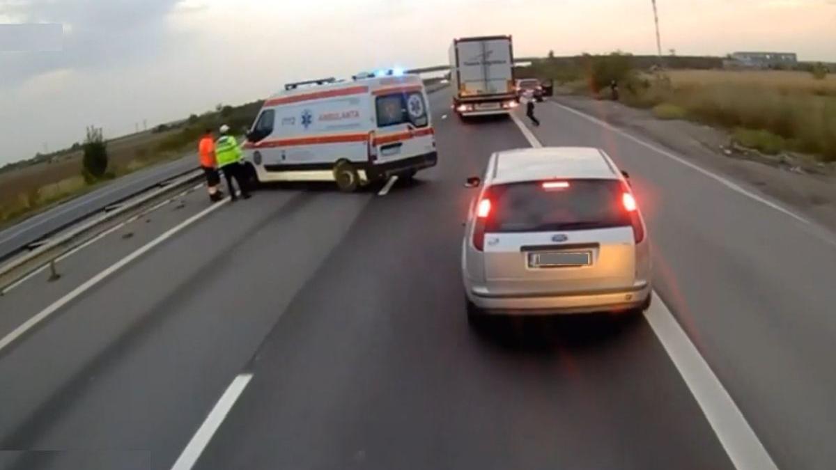 un barbat a fost spulberat de o masina pe autostrada a1 cand incerca sa traverseze circulatia a fost inchisa un barbat a fost spulberat de o masina pe autostrada a1 cand incerca sa traverseze circulatia a fost inchisa