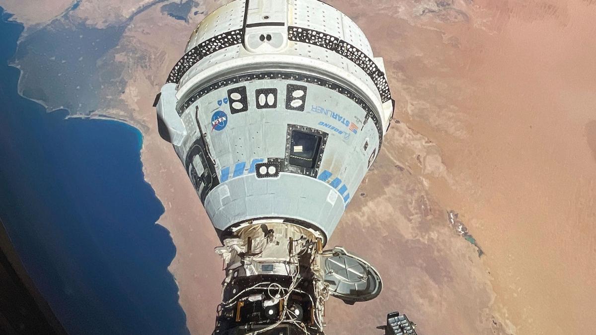 capsula starliner se intoarce pe pamant cei doi astronauti sinistrati nu