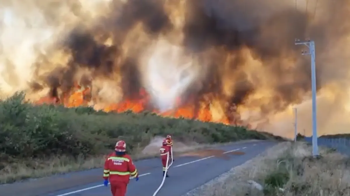 incendiu urias in maramures flacarile scapate de sub control au ajuns la case soferii de pe dn1 c au primit mesaj ro alert
