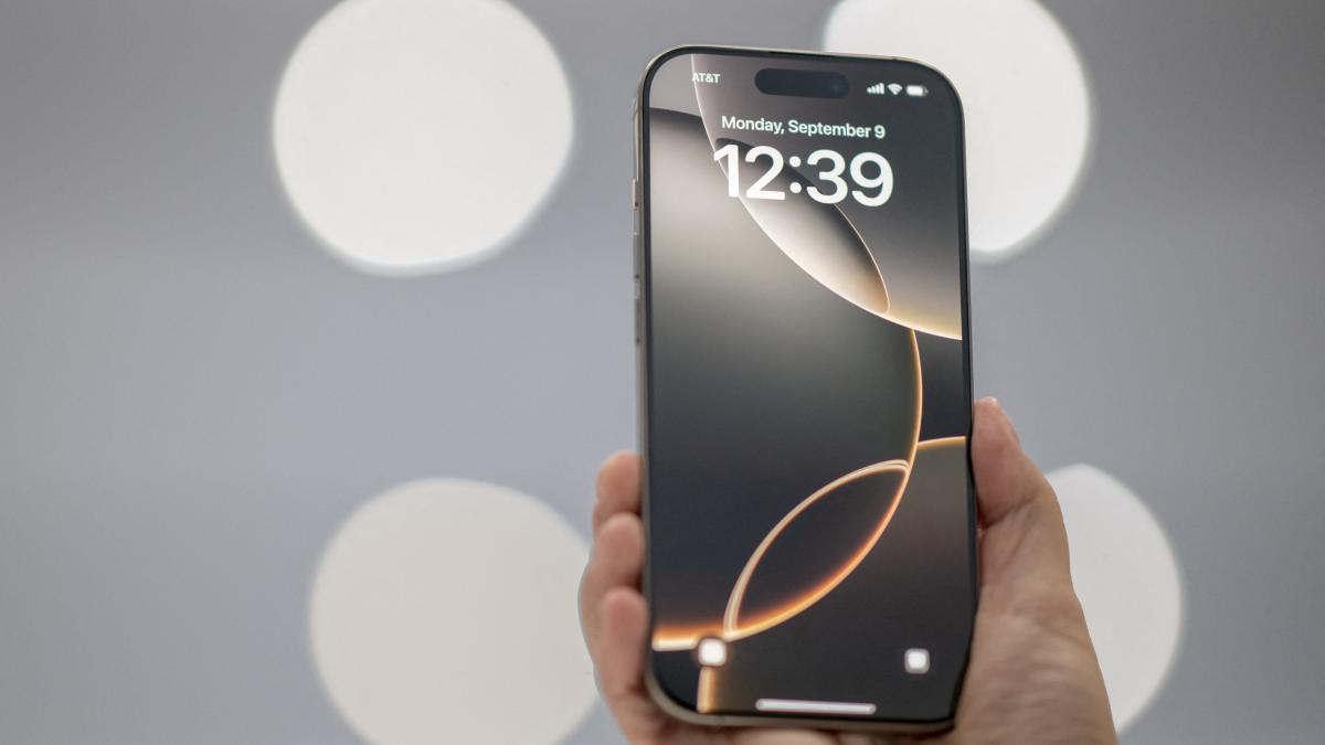 cum arata noul iphone 16 apple a lansat cele patru modele de smartphone ce pret are fiecare