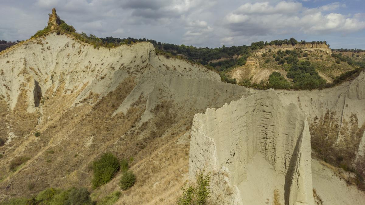 descoperire remarcabila in italia urmele unor stramosi ai crocodililor au fost gasite la 2 200 m altitudine