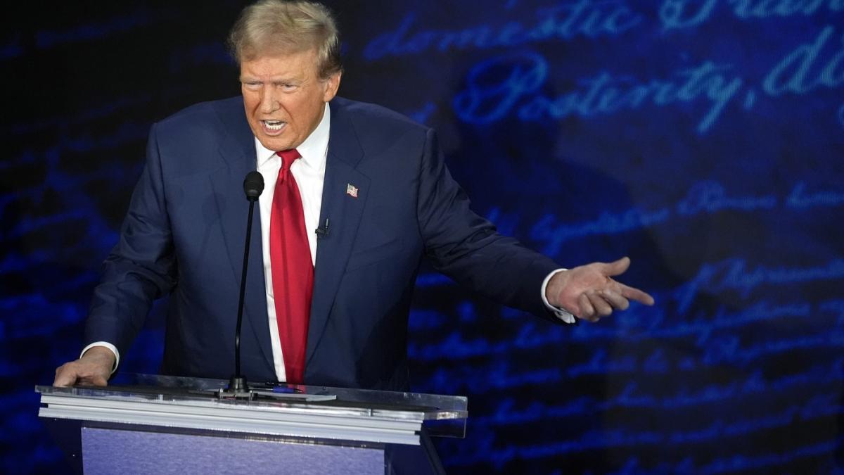 a fost cea mai buna dezbatere a mea donald trump isi apara prestatia in confruntarea cu kamala harris