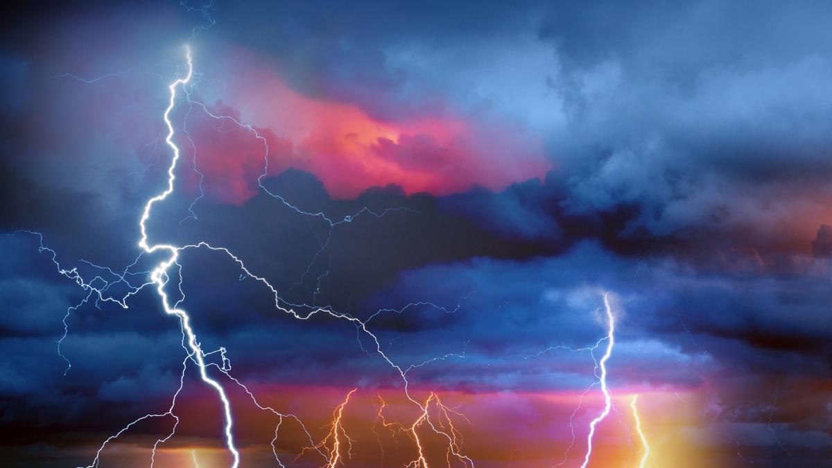 cod galben de vijelii ploi torentiale si grindina trei judete au intrat deja sub avertizarea meteo anm