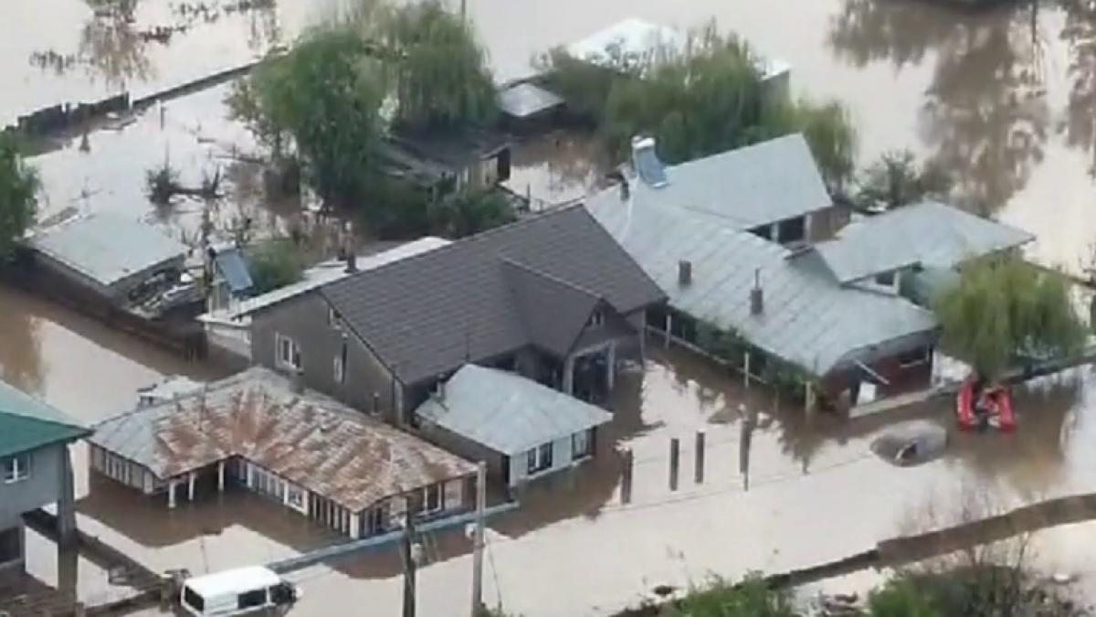 oamenii din zonele afectate de inundatii risca sa se imbolnaveasca recomandarile ministerului sanatatii aveti grija la apa