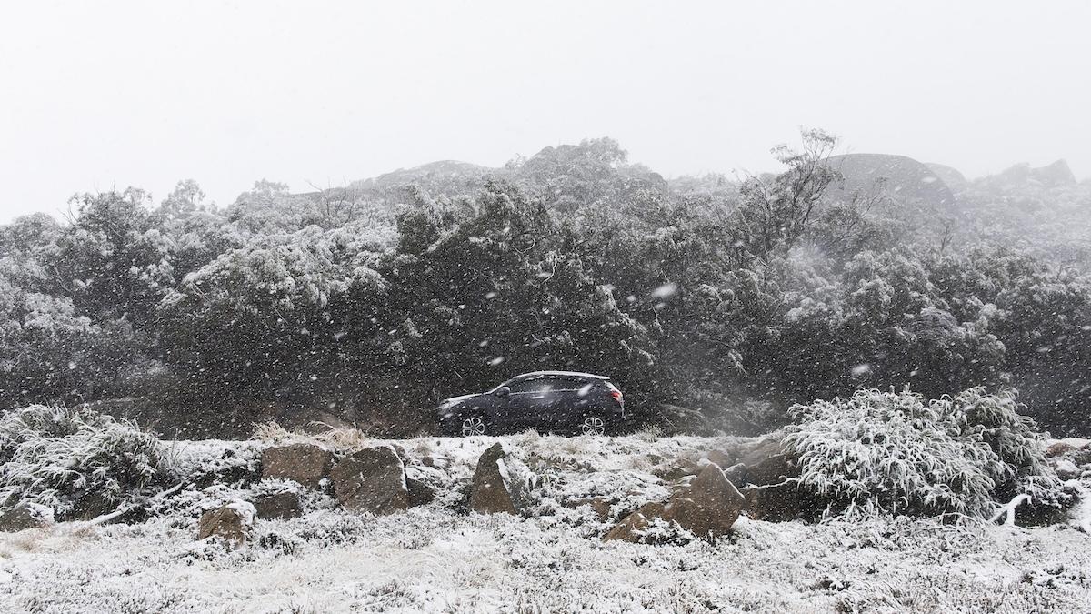 a nins in romania ciclonul boris a adus strat de zapada si temperaturi de 4 grade la munte