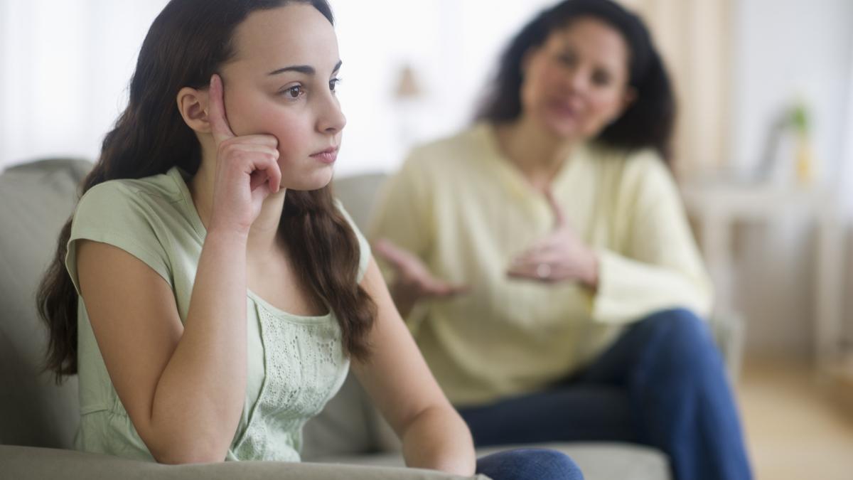 tinerii stau cu parintii pana la 30 de ani pentru ca nu si permit sa si cumpere o casa misiune imposibila n au bani nici de chirie