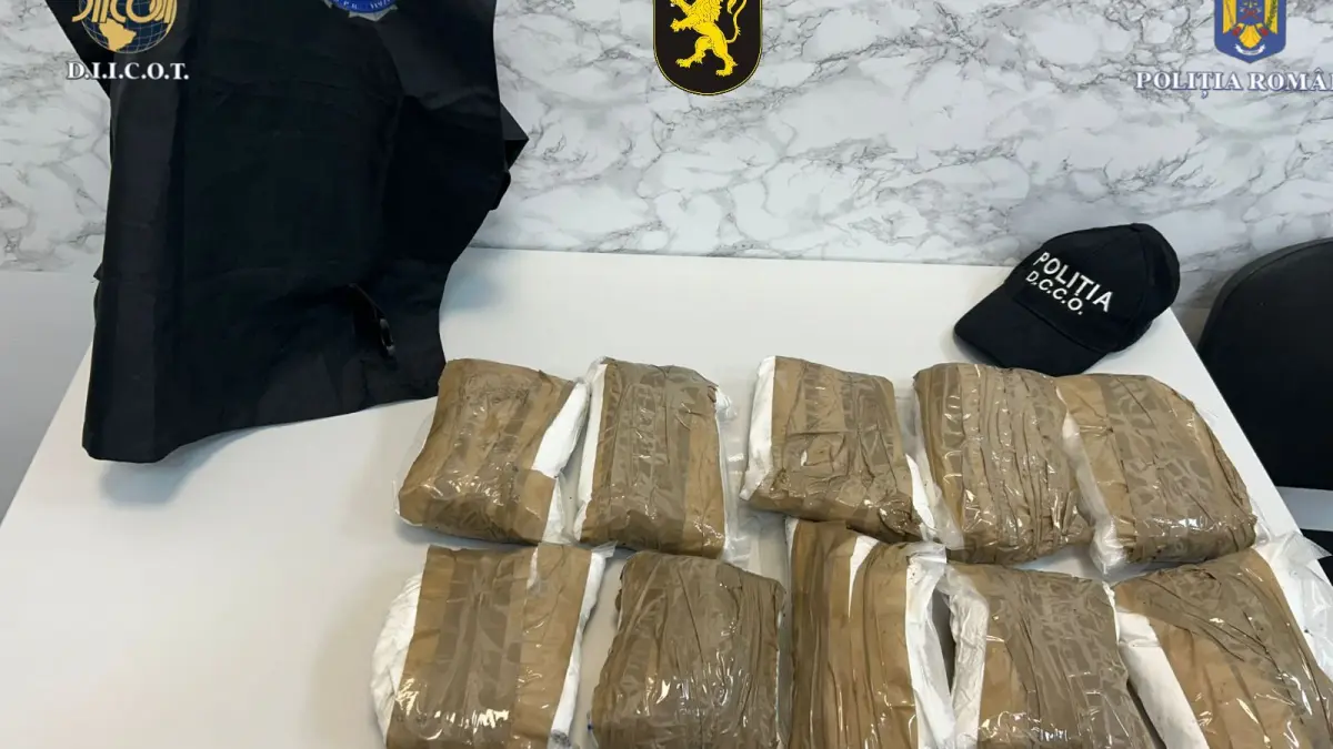 drogul zombie a intrat in romania doi moldoveni si un roman au fost prinsi de diicot cu pachete in valoare de 200 000 de euro
