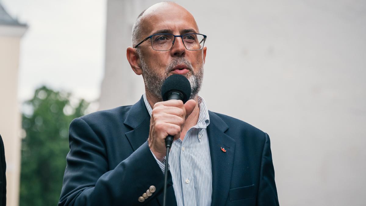 kelemen hunor klaus iohannis i a tinut pe liberali la guvernare acum e randul pnl sa plateasca factura