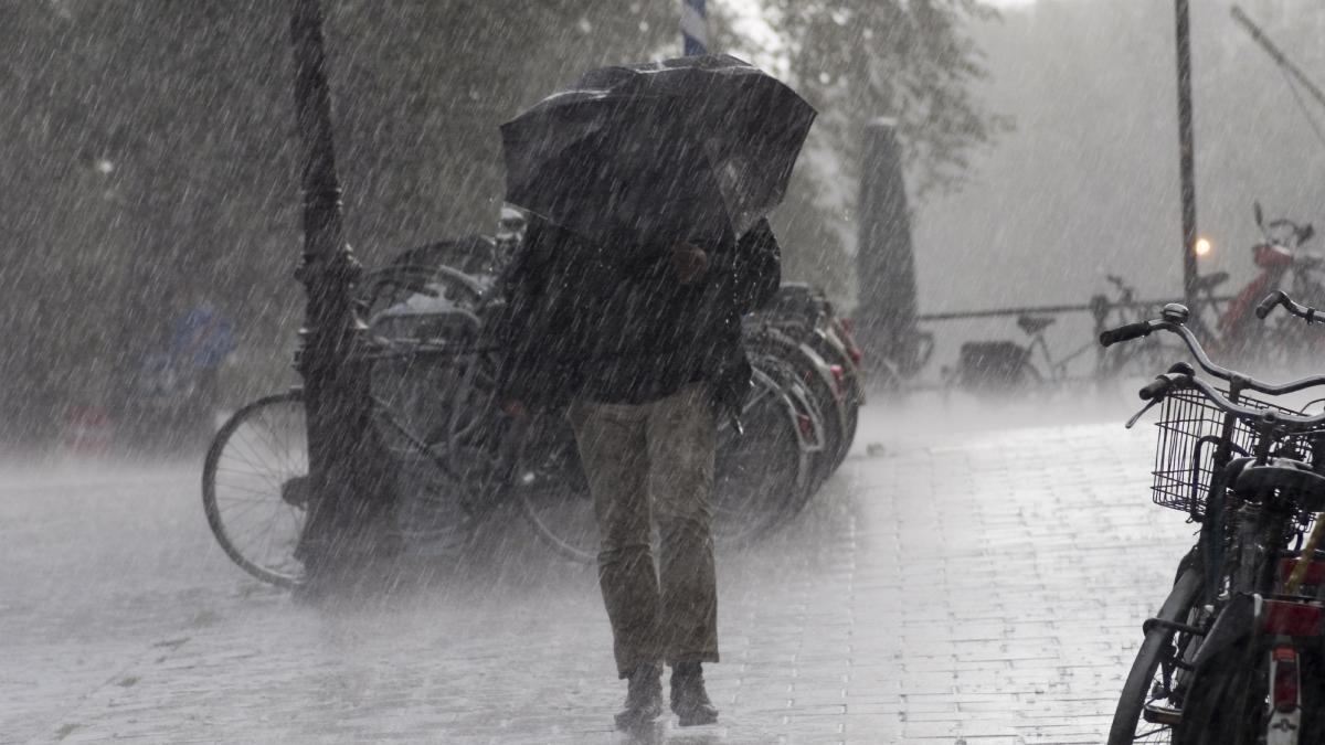 cod galben de ploi torentiale si vijelii lista judetelor vizate de avertizarea meteo anm