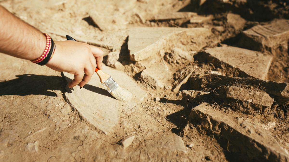 o descoperire arheologica i a socat pe cercetatori in germania razbunatorul ingropat cu pietre mari pe piept ca sa nu invie