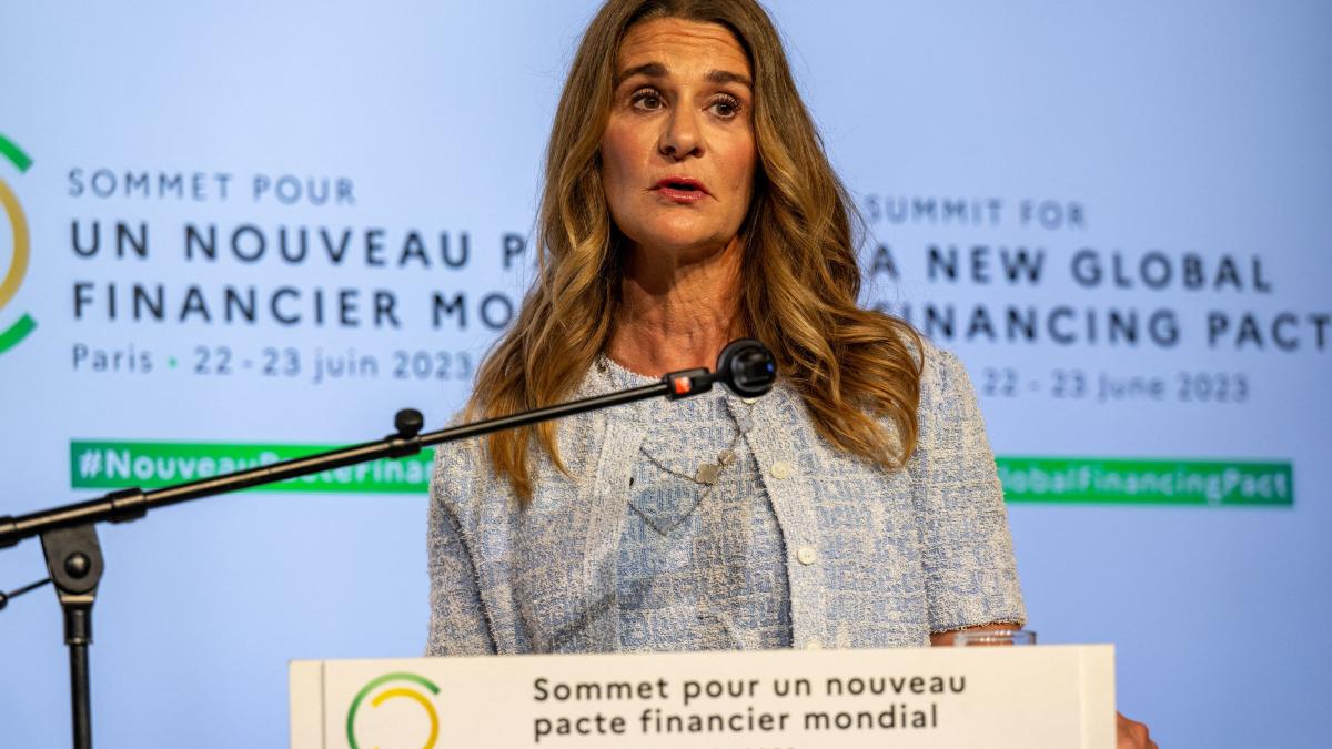 fosta sotie a lui bill gates critica dur un obicei al miliardarilor e asa prostesc sa crezi ca vei fi mai productiv daca dormi putin