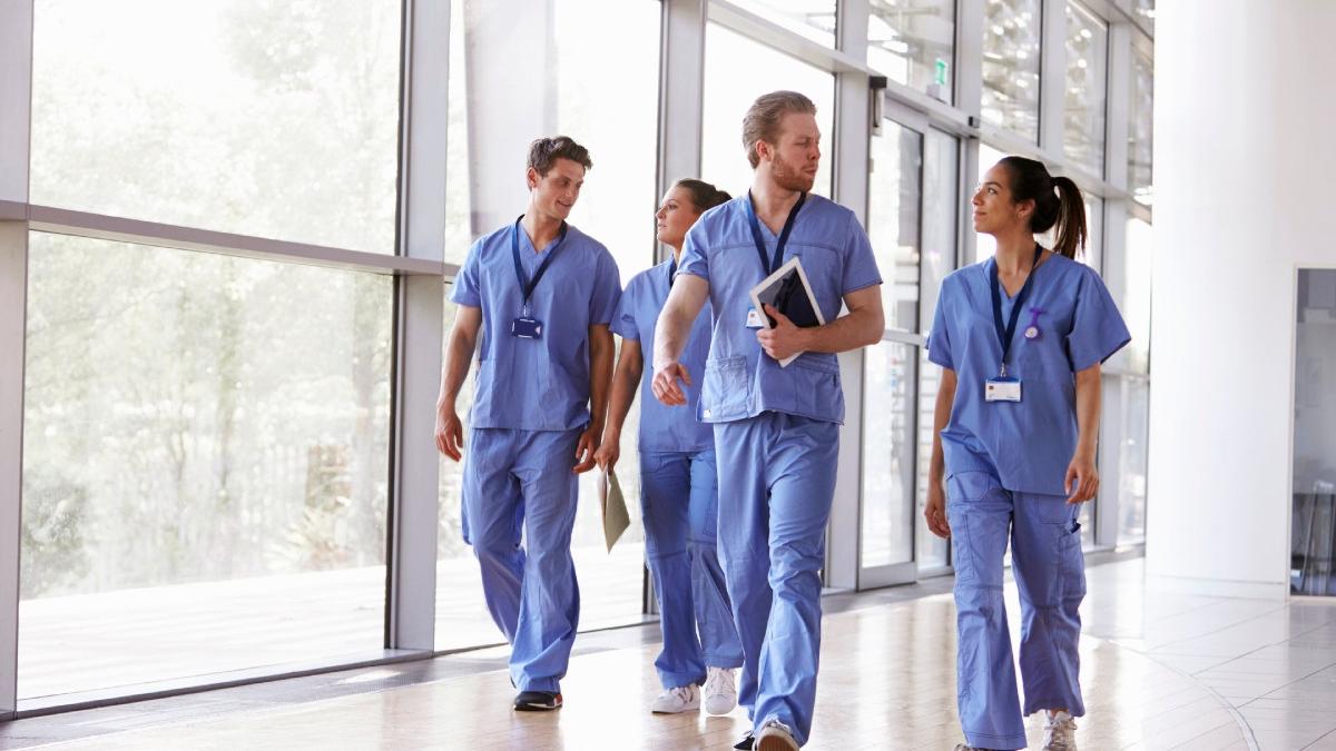 cum vrea ministerul sanatatii sa atraga medicii in zonele slab deservite din romania printr un program de 60 de milioane de euro