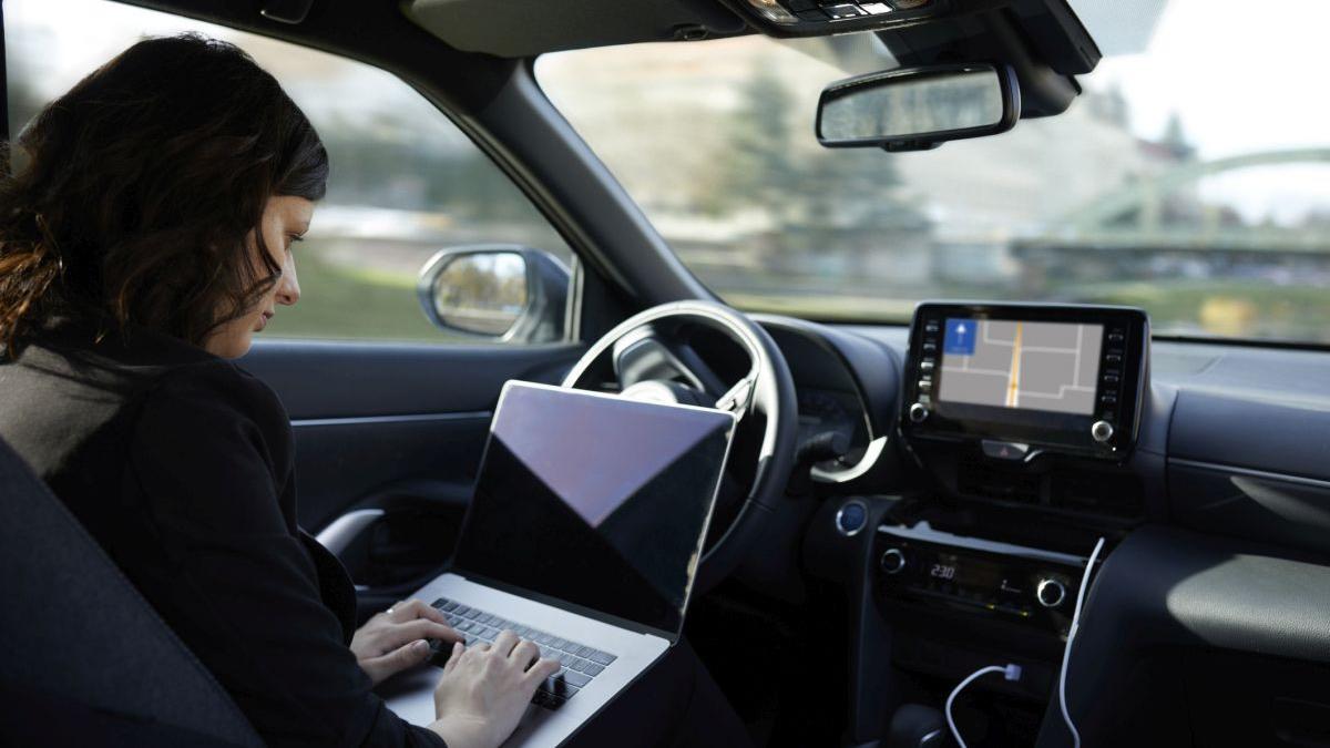 sua incearca sa blocheze china sa preia controlul de la distanta asupra masinilor si camioanelor de pe soselele americane