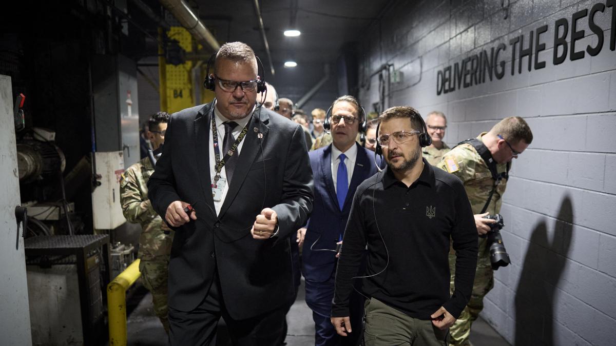 zelenski a ajuns in sua pentru a i prezenta planul sau de victorie lui biden aceasta toamna e decisiva pentru viitorul razboiului