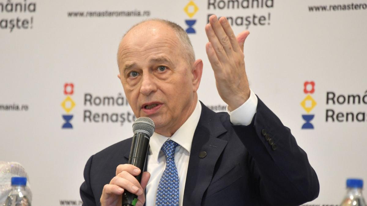 mircea geoana acuza guvernul ca i a abandonat pe romani pentru iohannis o tara intreaga asista neputincioasa la falimentul total