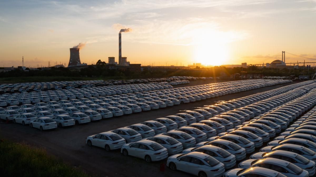 50 de companii printre care volvo ikea sau uber au cerut bruxelles respectarea planului privind masinile cu combustie