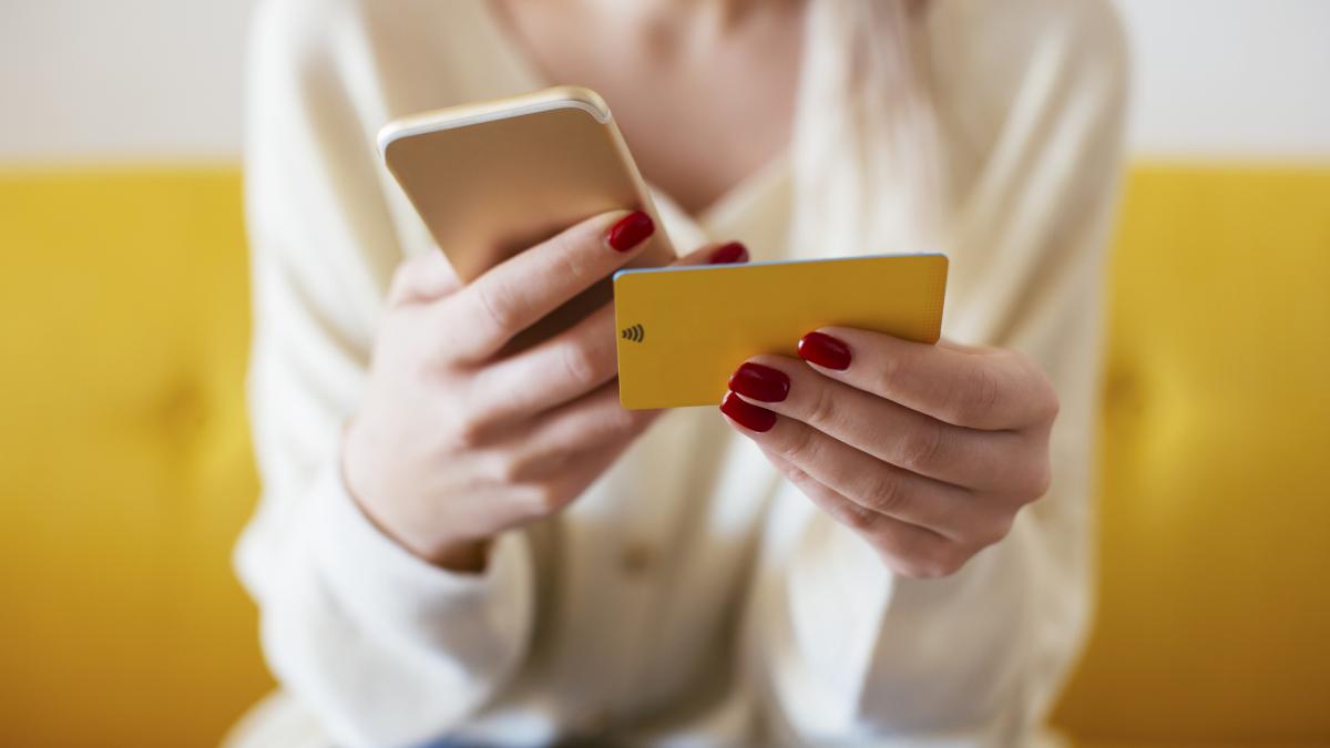 cum sa ne ferim de noile escrocherii aparute in mediul online