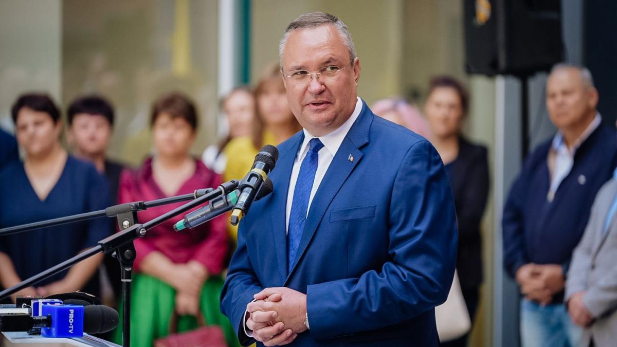 nicolae ciuca si a depus candidatura la alegerile prezidentiale a strans 1 5 milioane de semnaturi