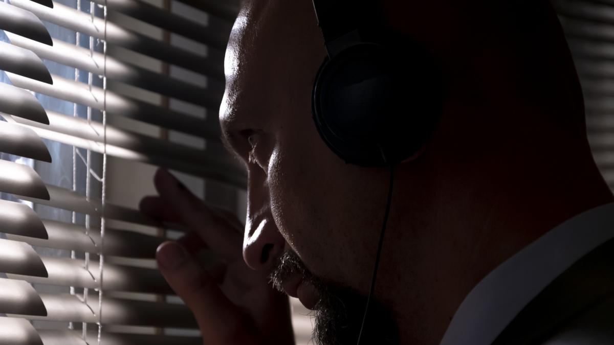 cia a dat anunt pe facebook si instagram ca angajeaza spioni si ii instruieste cum sa o contacteze in siguranta