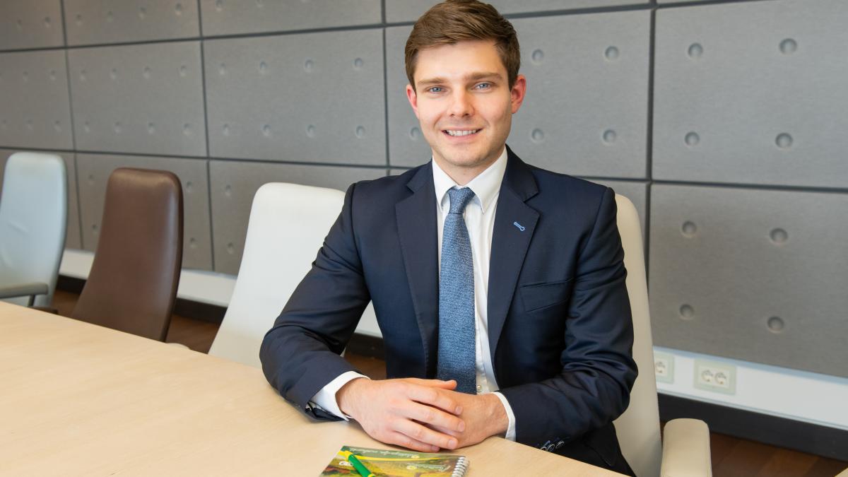 alexandru vlad vicepresedinte grupul fildas catena brandul adora cel mai nou membru al familiei de produse disponibile la catena