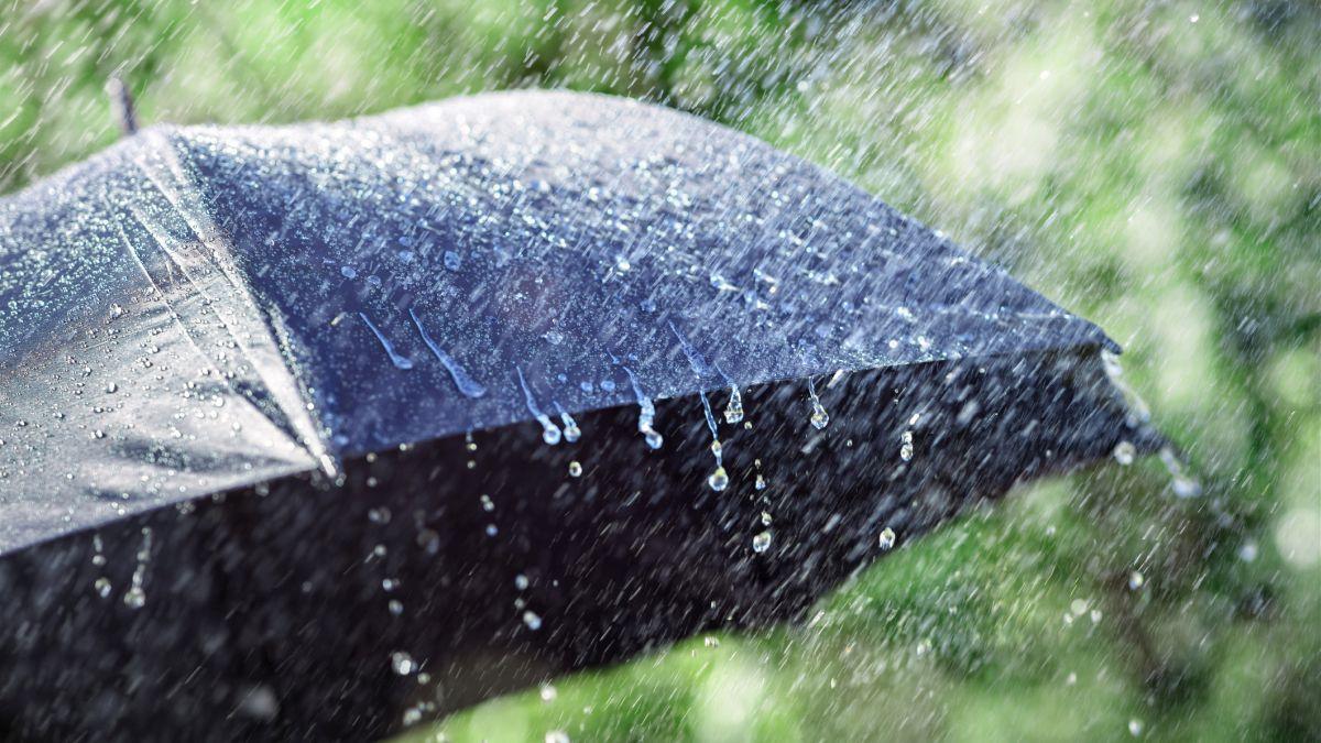 unde ploua cu 50 de litri pe metru patrat meteorologii au nou cod galben de ploi valabil pana luni