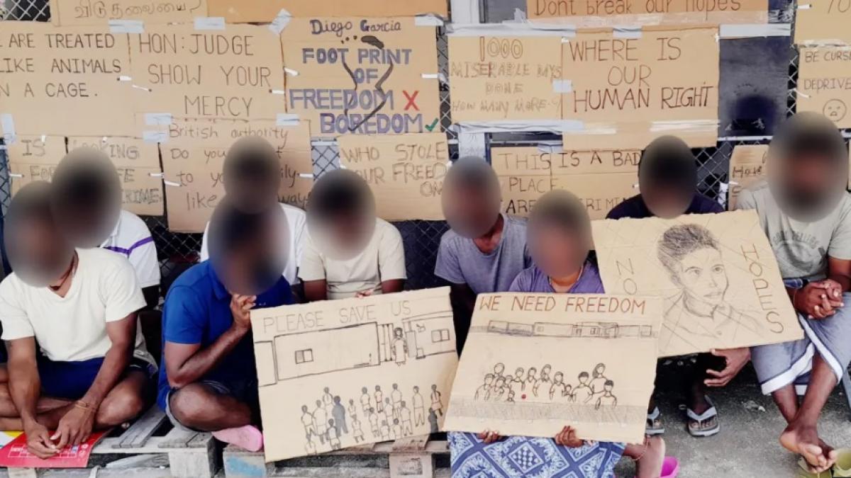 marea britanie vrea sa aduca in romania prizonieri retinuti pe o baza militara dintr o insula secreta din oceanul indian