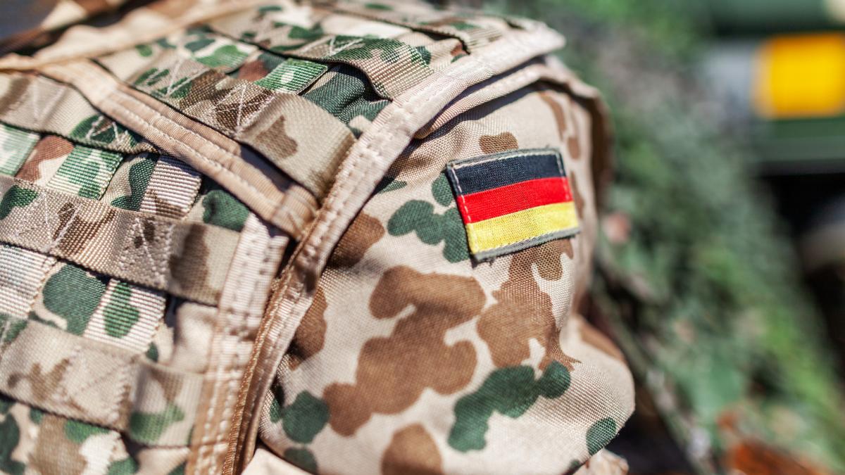 germania are nevoie de o armata mai mare seful comisiei pentru aparare din bundestag acest lucru ne ar lua aproape 10 ani