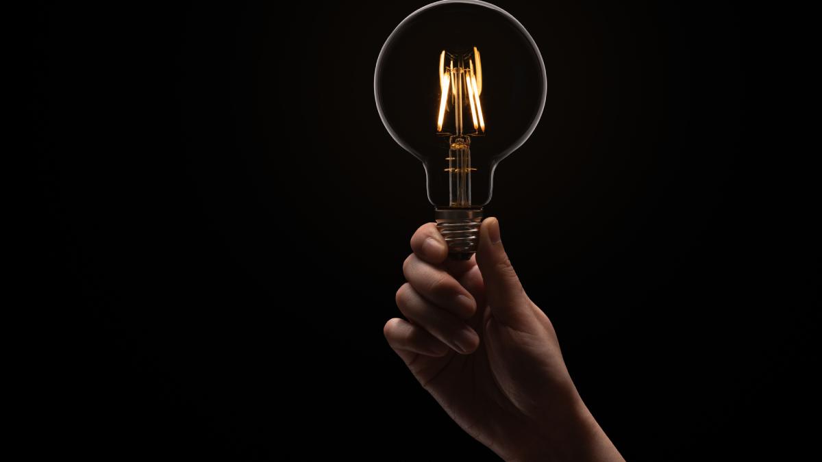 se ia curentul pe mai multe strazi din bucuresti si ilfov in aceasta saptamana lista cu arterele din capitala unde vor fi intreruperi