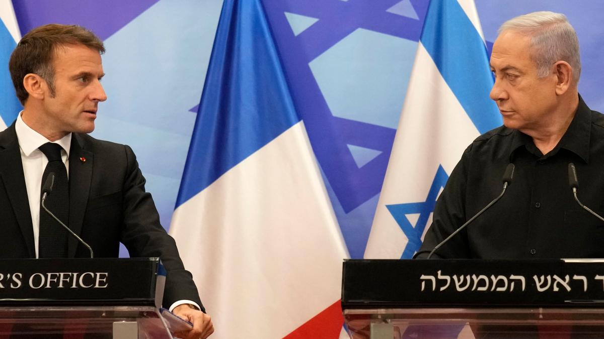 netahyahu i a spus lui macron ca refuza o incetare unilaterala a focului in liban avertismentul presedintelui francez netahyahu i a spus lui macron ca refuza o incetare unilaterala a focului in liban avertismentul presedintelui francez