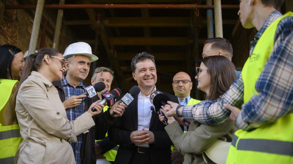 primaria bucuresti vrea sa imprumute 850 de milioane de lei pentru refinantare si 300 de milioane de euro pentru investitii