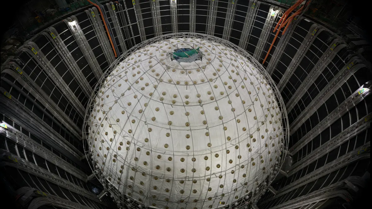 de ce au ingropat chinezii o sfera gigantica la 700 de metri sub pamant juno trebuie sa rezolve o enigma