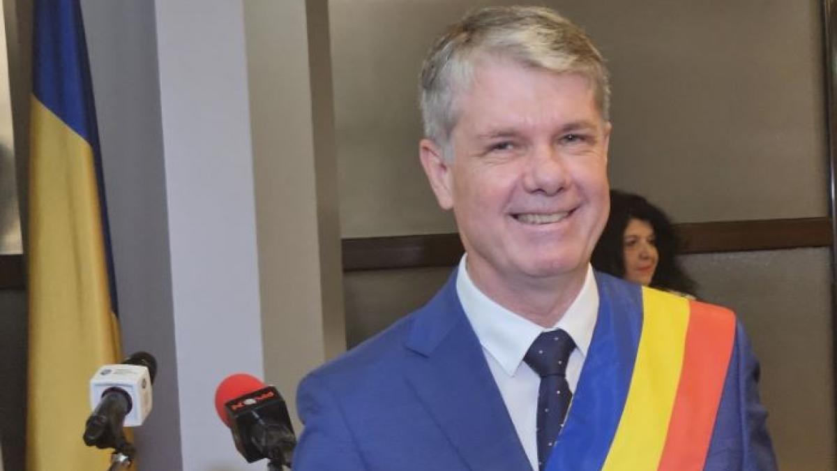 george scripcaru si a inceput al 5 lea mandat de primar al brasovului l am asteptat sa vina inapoi