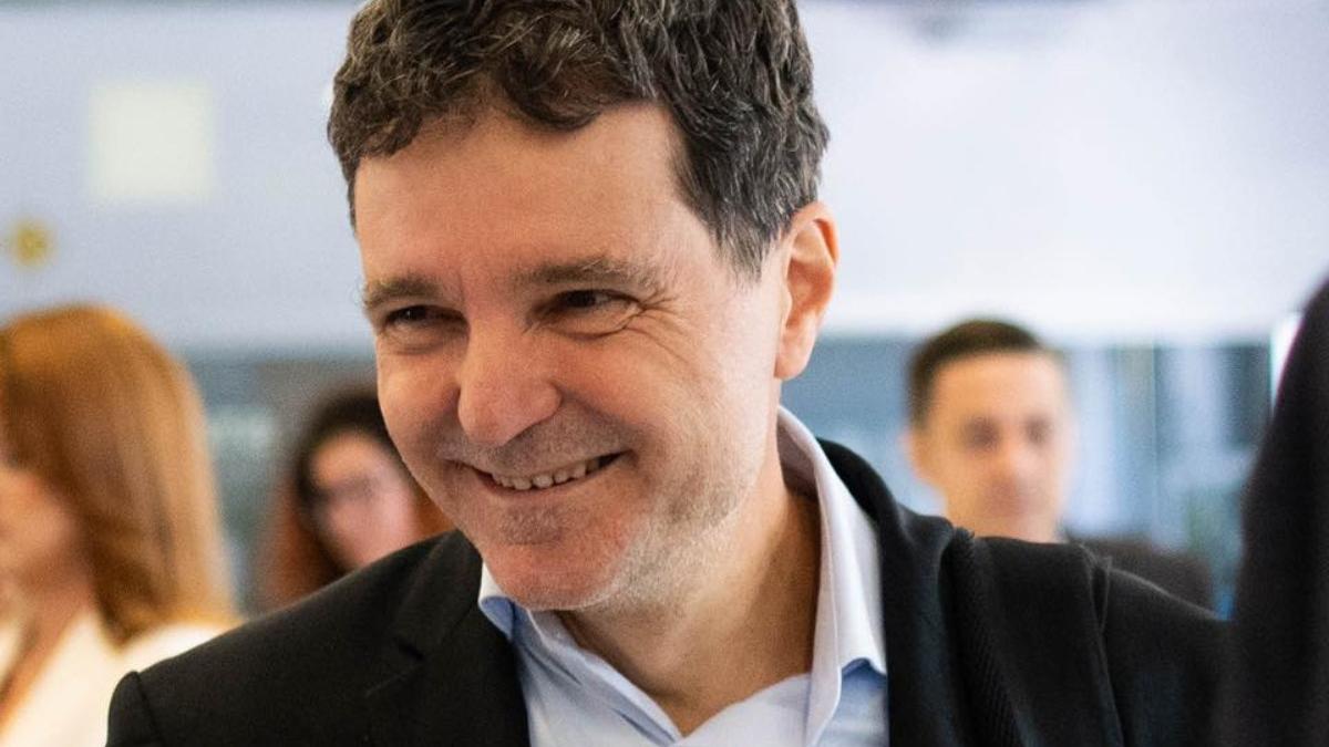 nicusor dan vrea investitii in transportul public multe dintre cele 1 000 de autobuze au depasit 1 000 000 de kilometri