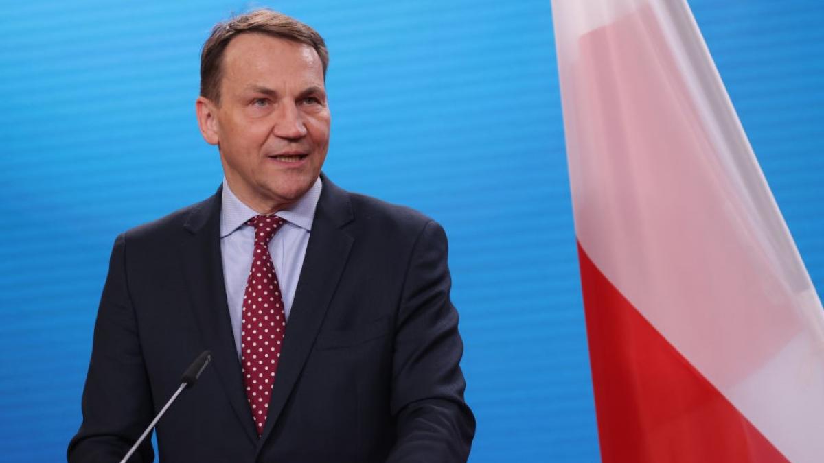 polonia inchide consulatul rusiei la poznan si acuza moscova de sabotaj ar fi fost vizate pozitii strategice