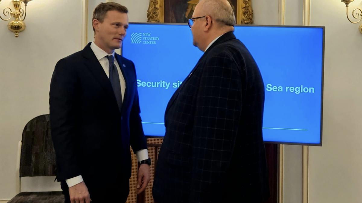 matthew kroenig fost consilier al lui trump si obama amenintarea nucleara a lui putin e posibila dar nu acum