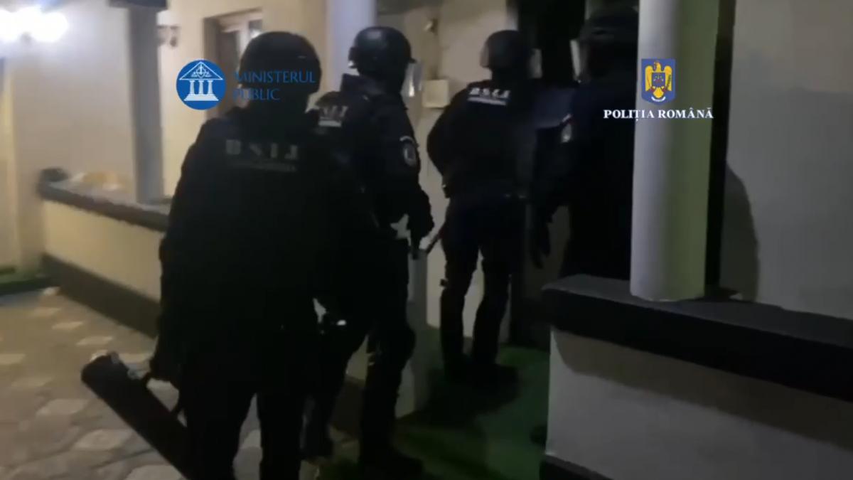 perchezitii in bucuresti dupa un conflict cu arme albe intr o benzinarie