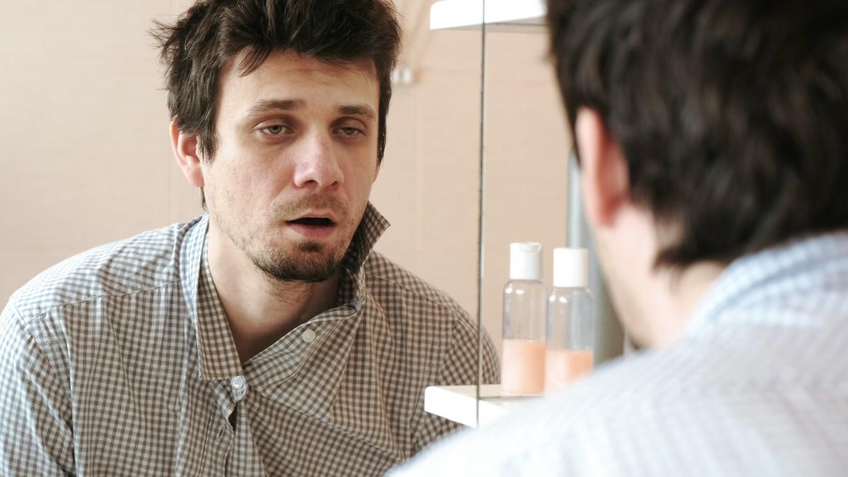 motivele pentru care mahmureala devine tot mai rea odata cu inaintarea in varsta