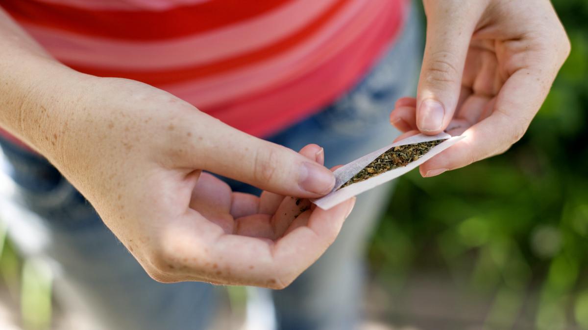 lupta cu drogurile incepe inca din copilarie ce greseala fac parintii