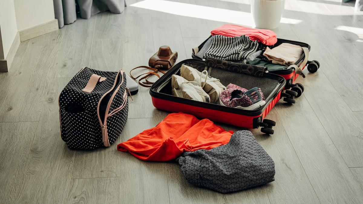 ai venit din vacanta lasa valiza inchisa timp de cel putin 14 zile mai ales daca ai stat la hotel