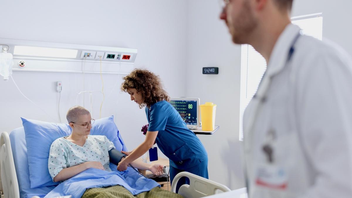 persoanele neasigurate pot beneficia de servicii de preventie de depistare si confirmare a afectiunilor oncologice persoanele neasigurate pot beneficia de servicii de preventie de depistare si confirmare a afectiunilor oncologice