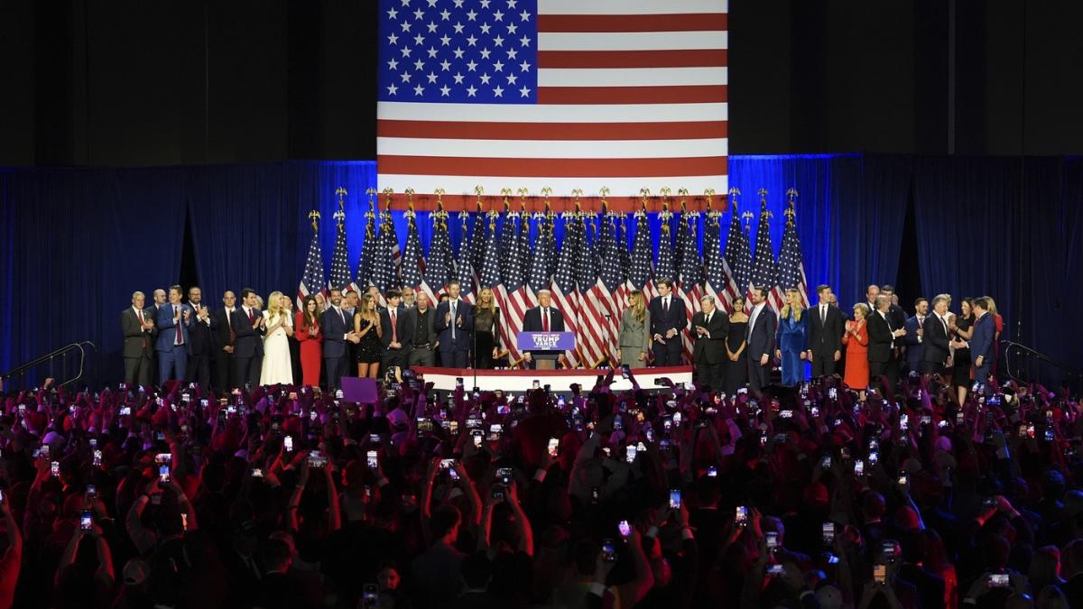 trump o dinastie americana cine sunt sotiile si copiii lui donald trump si care sunt cei mai influenti membri ai familiei