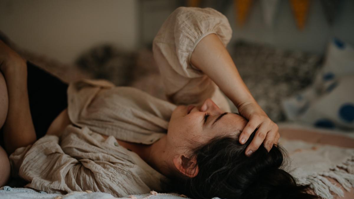 cum se schimba creierul femeii in timpul menstruatiei descoperire fara precedent a oamenilor de stiinta